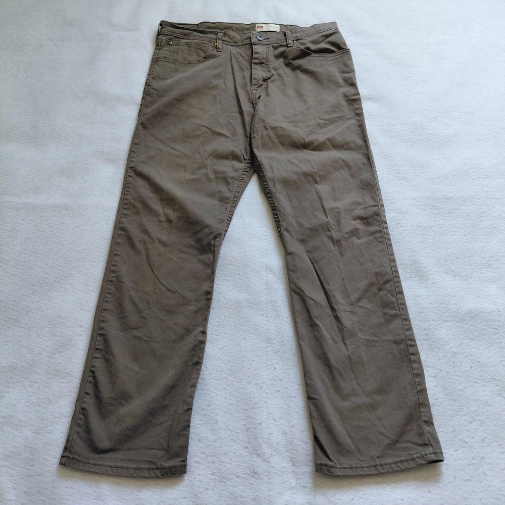 Wrangler Mens Straight Fit Khaki Pants Brown 33x30 Cotton Stretch Casual Canvas